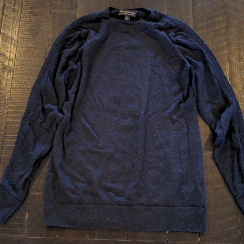 Merino Wool sweater with sleeve details